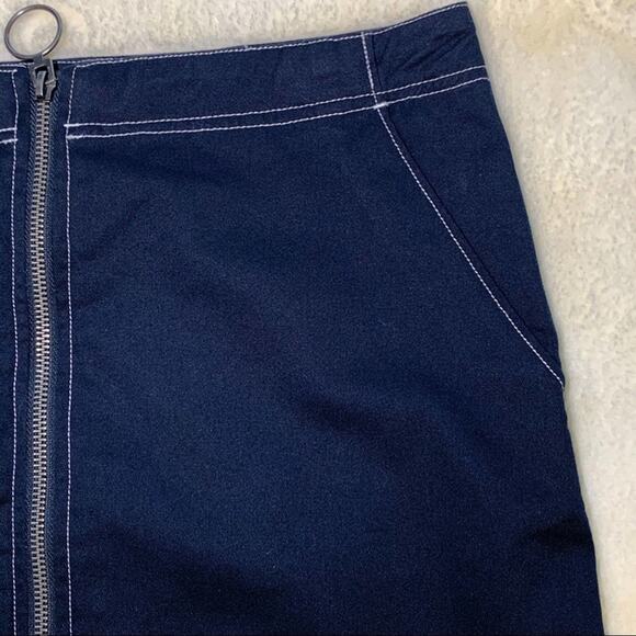 VOLCOM Mini Skirt Frochickie Navy Blue Mini Skirt Size Small - Picture 4 of 8